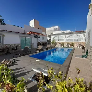 https://tenerife-little-village-1d.in-canary-islands.com